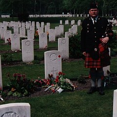 Holten Canadian War Cemetary 1995 